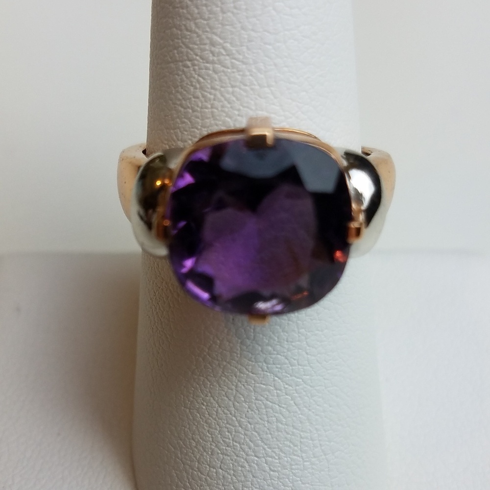 Purple gold plated over brass ring costume Jewelry
